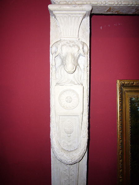 Kaminverkleidung
